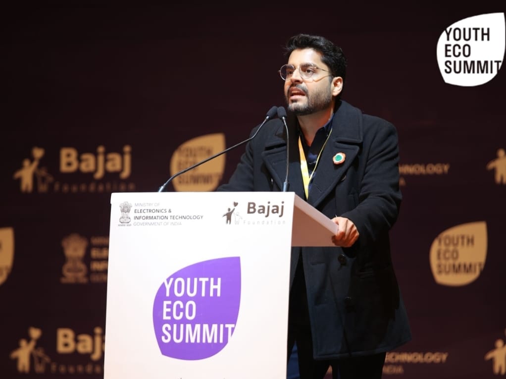 Pankaj Bajaj, Founder, Bajaj Foundation Addressing the Youth Eco Summit
