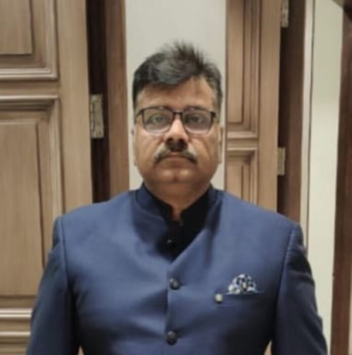 Dr. Manoj Kumar Srivastava, the Director of Kashi Medicare
