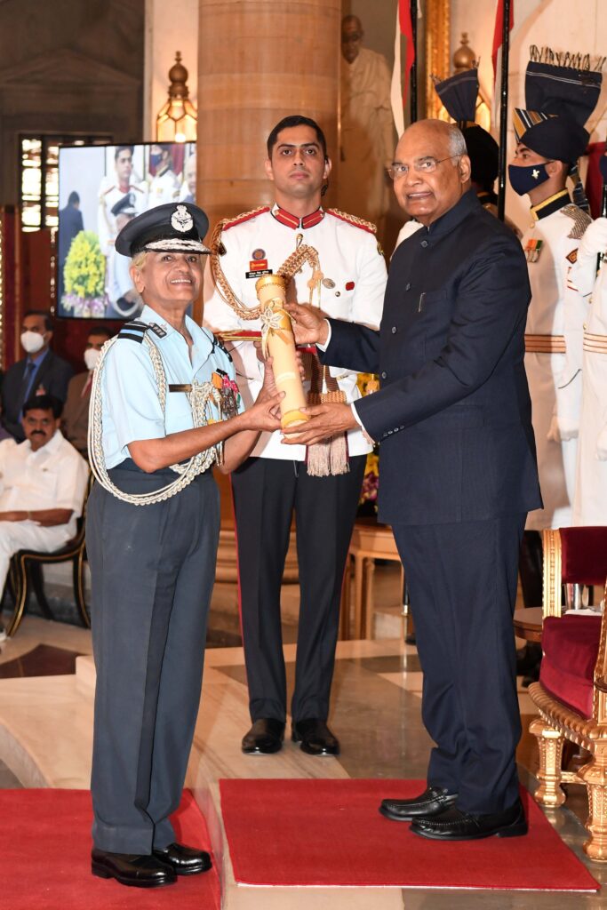 President Kovind Bestowing Padma Shri upon Air Marshal Dr. Padma Bandopadhyay