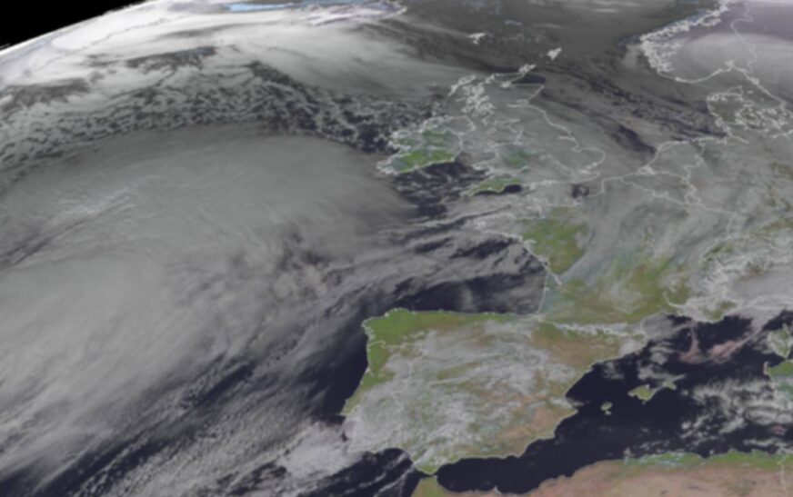 UK and Ireland Brace for Destructive Storm Éowyn