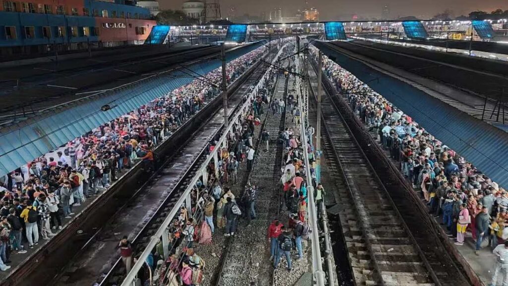 18 Dead in New Delhi Railway Station Stampede Amid Maha Kumbh Rush