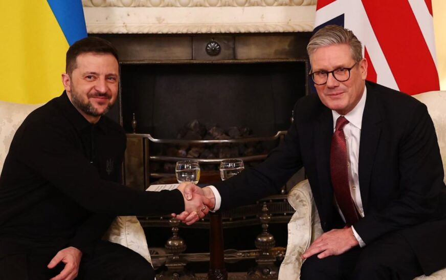 Starmer Reaffirms UK Support for Ukraine Amid US Tensions