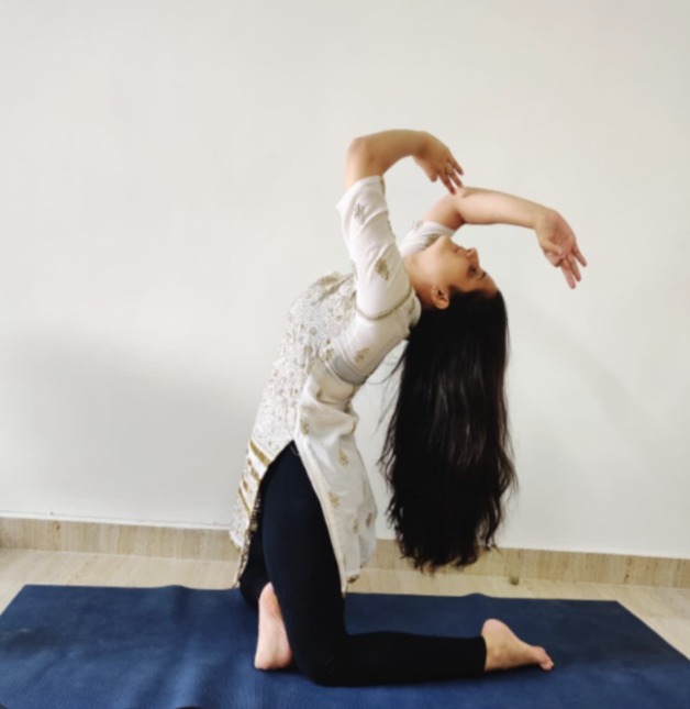 Ardha Ustrasana Yoga Performed by Shreya Goswami – A Posture to Enhances Flexibility