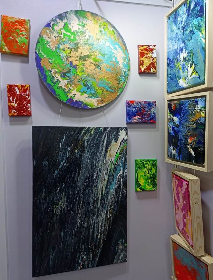 Bold Colours, Resolute Dreams - The Fluid Art and Vision of Pranshu Arora