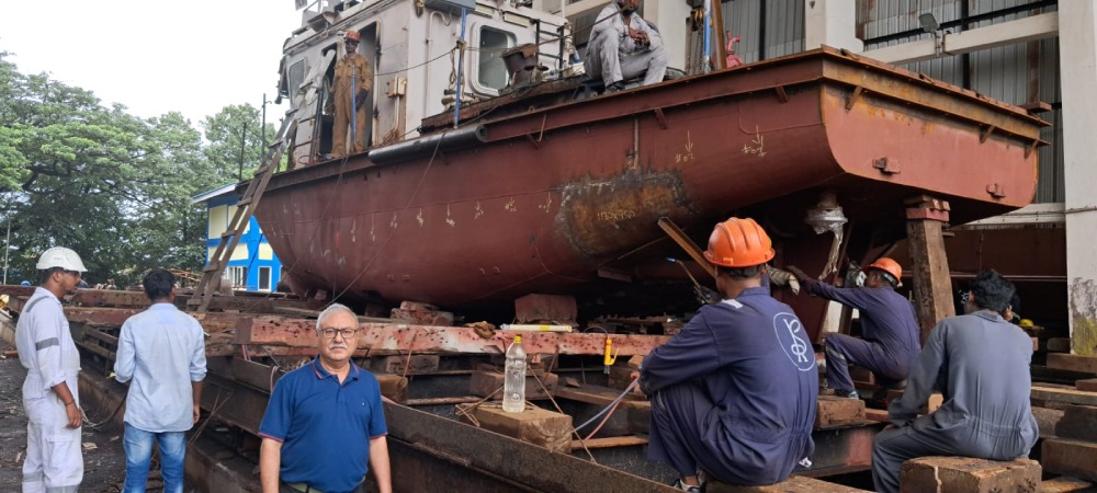 Vipul Dhasmana Surveying a Tug Boat for Strategic Marine Manoeuvring